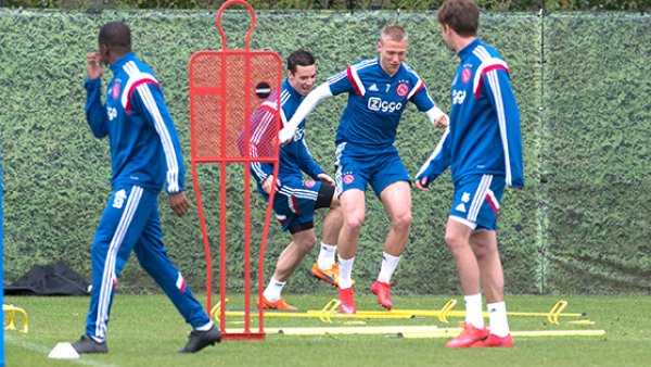 也传递了亚 也传递了亚