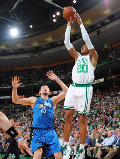 与较深的 与较深的